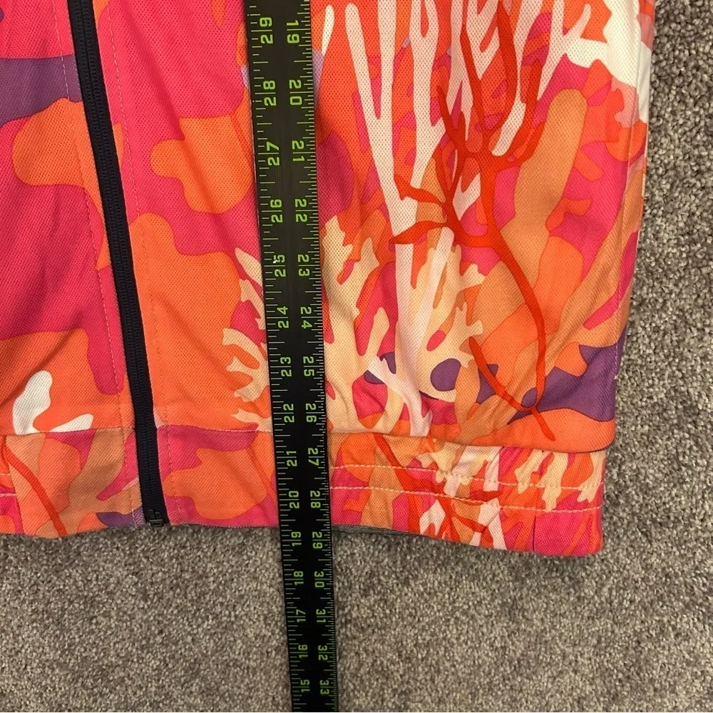 Umbro multiple lining details